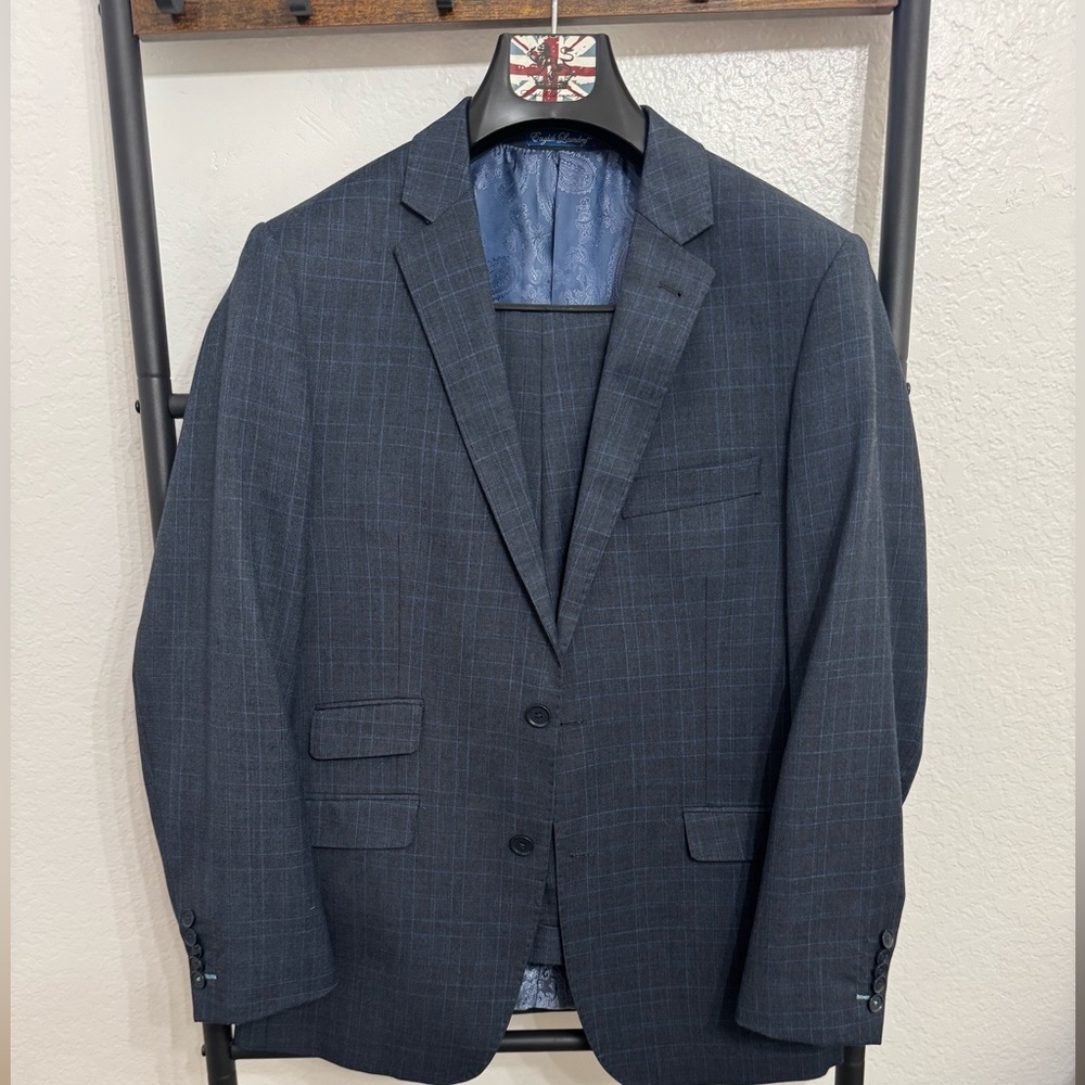 English Laundry Men's Blue Suit